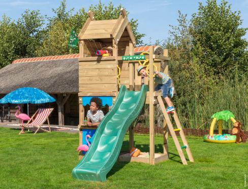 Jungle Resort | Tower playhouse with slide & market stall